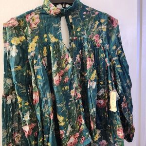 NWT BLOUSE SIZE LARGE KEY HOLE FRONT AND BACK OPENING BY DENIM AND SUPPLY RL